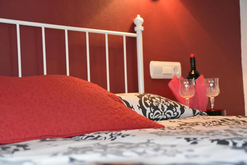 נרחה Hostal Mena 3*,  ספרד